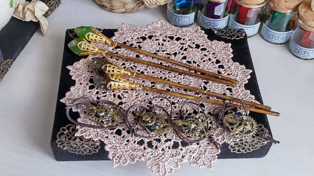 魔法石の杖と魔法具のセット(2種類)★1/3ドールサイズ/魔法学に必要な小物なセットをおひとついかがですか✨