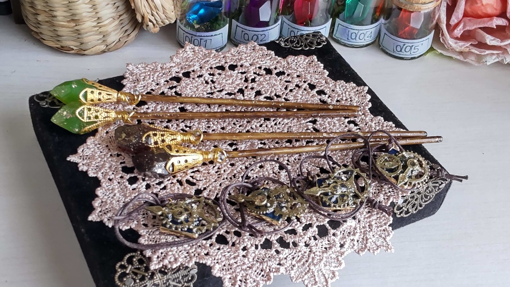 魔法石の杖と魔法具のセット(2種類)★1/3ドールサイズ/魔法学に必要な小物なセットをおひとついかがですか✨