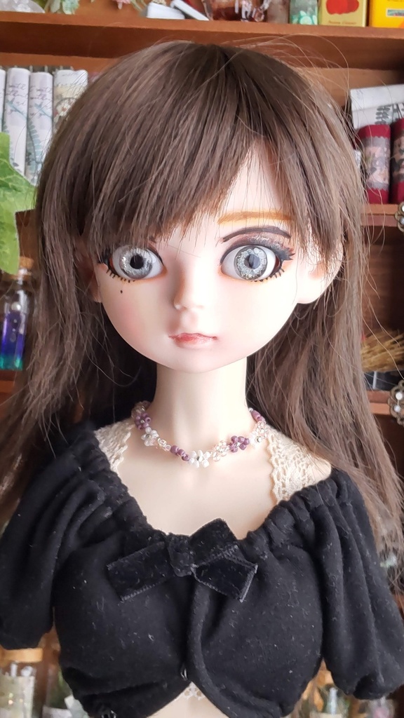 レジンアイ【白フラワーレース】20㎜*16㎜/ちょっと個性的なアイを、あなたのドールさんにいかがですか✨