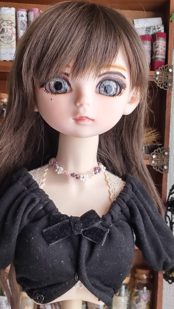 レジンアイ【白フラワーレース】20㎜*16㎜/ちょっと個性的なアイを、あなたのドールさんにいかがですか✨