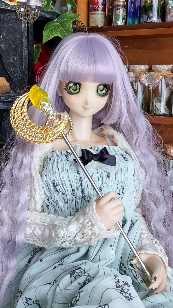【年末SALE‼️】月の力を宿し魔法石の杖(2種類)★1/3ドールサイズ/魔法学に必要なステッキをおひとついかがですか✨