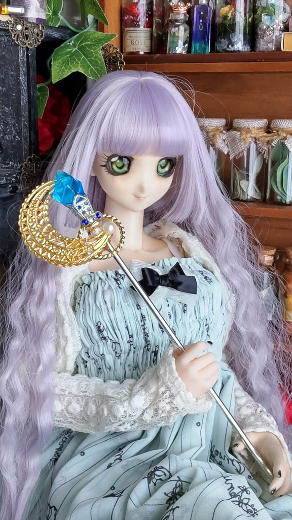 【年末SALE‼️】月の力を宿し魔法石の杖(2種類)★1/3ドールサイズ/魔法学に必要なステッキをおひとついかがですか✨