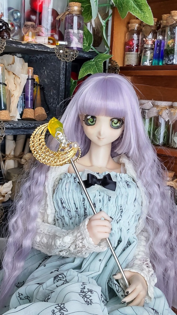 【年末SALE‼️】月の力を宿し魔法石の杖(2種類)★1/3ドールサイズ/魔法学に必要なステッキをおひとついかがですか✨