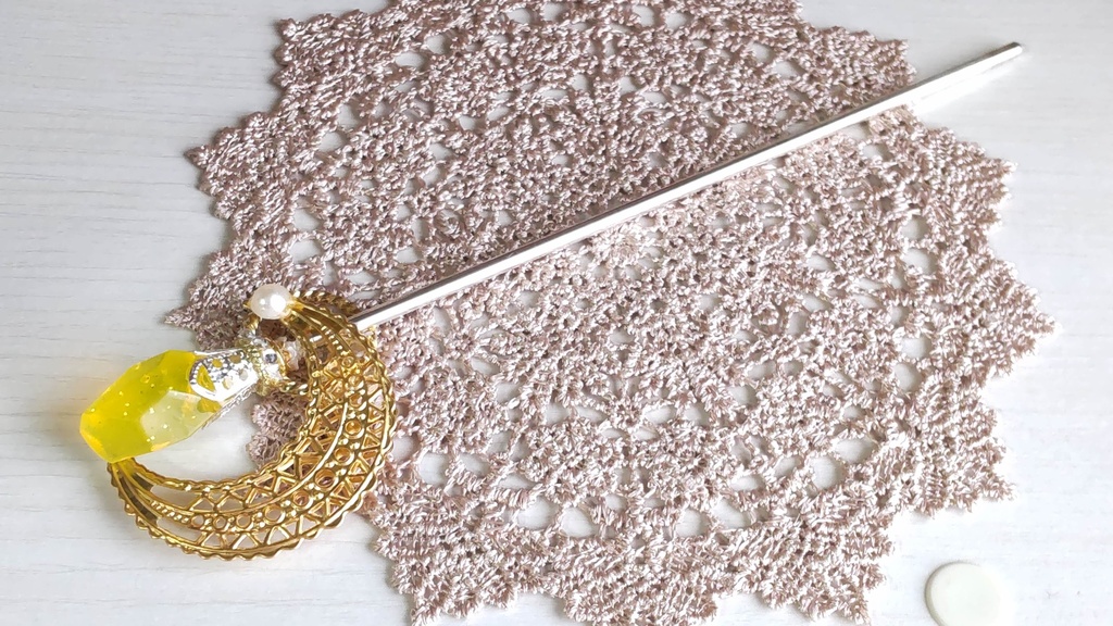 【年末SALE‼️】月の力を宿し魔法石の杖(2種類)★1/3ドールサイズ/魔法学に必要なステッキをおひとついかがですか✨