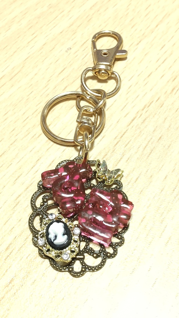 すき☆お洒落でゴシックな推し活チャーム/ピンク!!/大人な雰囲気の推し活チャーム✨