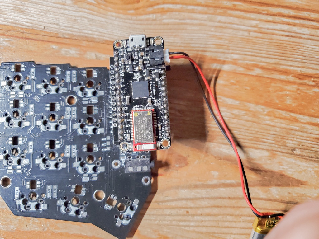 Corne Cherry無線化基板 (データ販売あり)