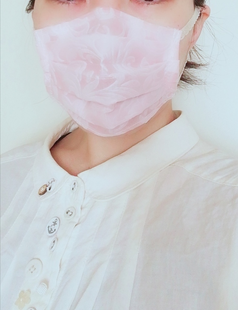 美しい不織布マスク