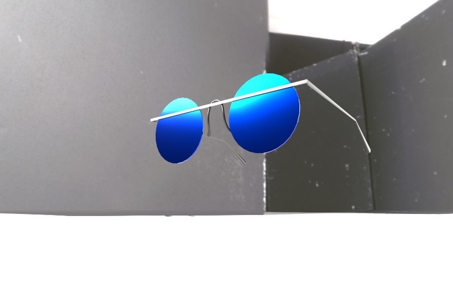 ニヒルなサングラス