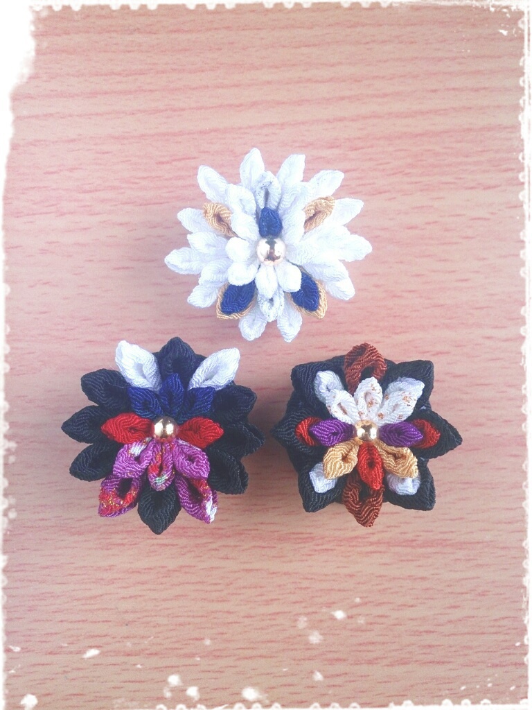 燭台切光忠イメージつまみ細工ブローチ