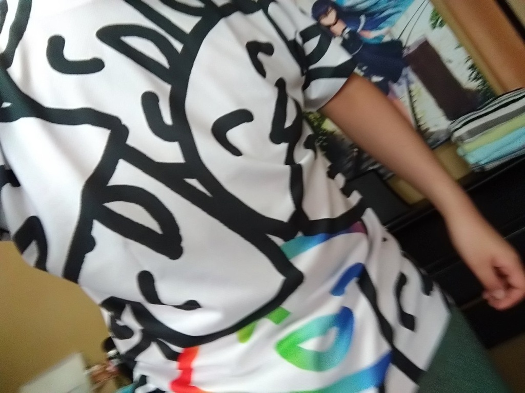 思想くんがいっぱいフルグラフィックTシャツ