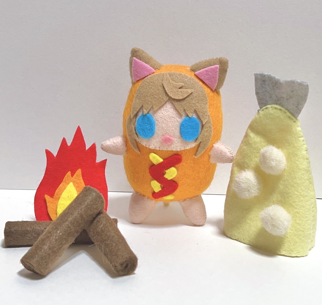 【とらさぶろうフェルト人形】焚き火＆アジフライ帽子セット