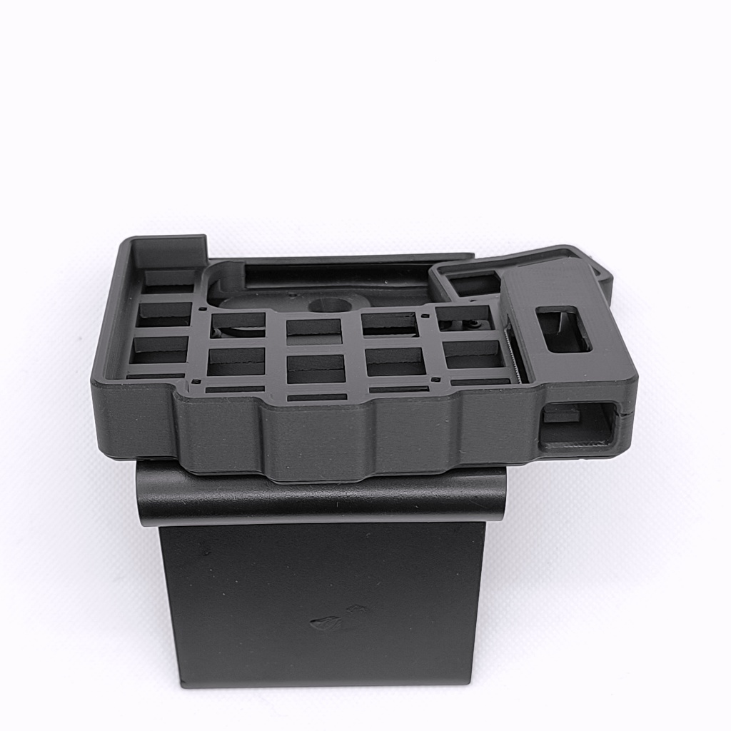 Keyball39 ケース (ケースマウント型)