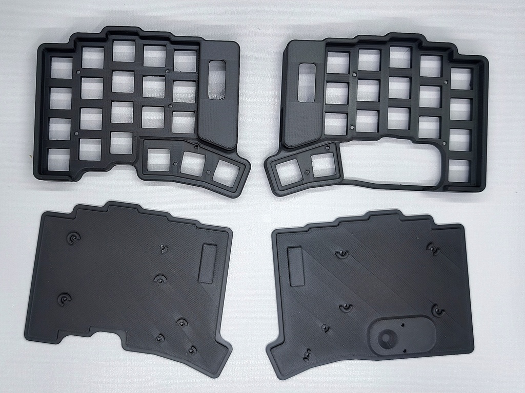 Keyball39 ケース (ケースマウント型)