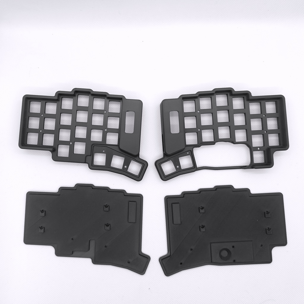 Keyball44 ケース (ケースマウント型)