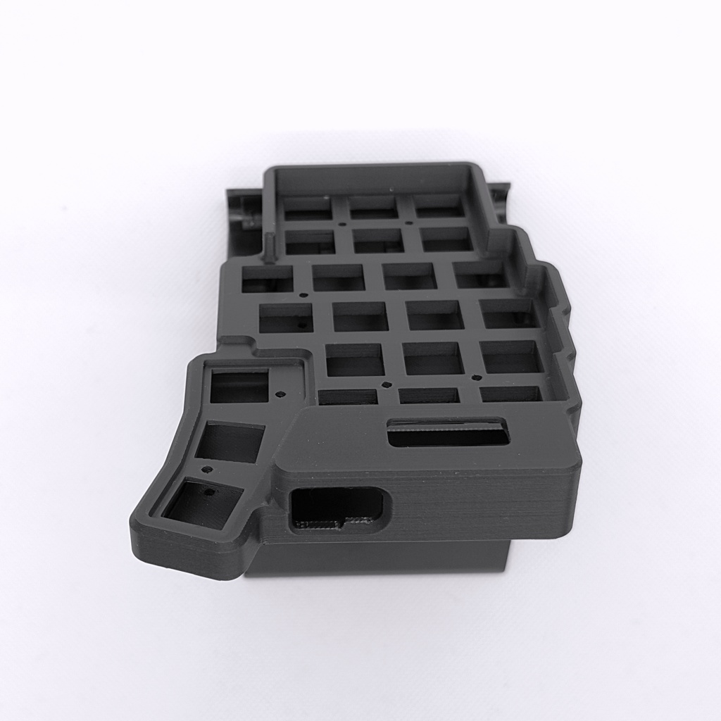 Keyball44 ケース (ケースマウント型)