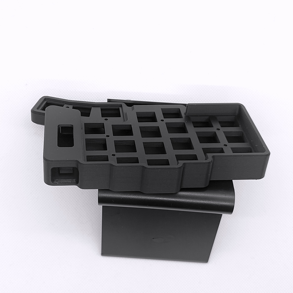 Keyball44 ケース (ケースマウント型)