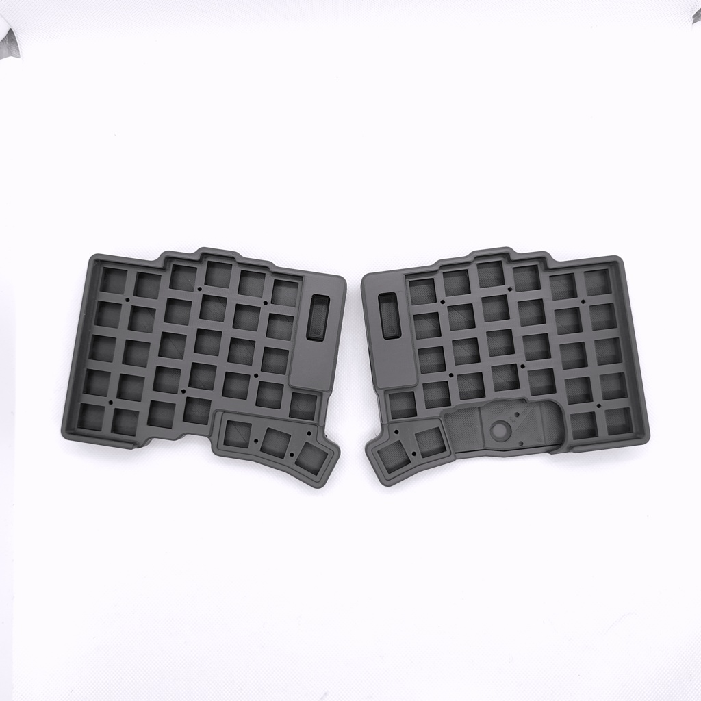 Keyball61 ケース (ケースマウント型)