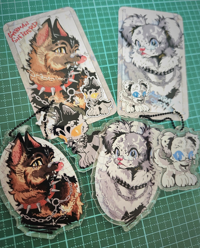 よだれシェパードアクキー＆トレカ🦴