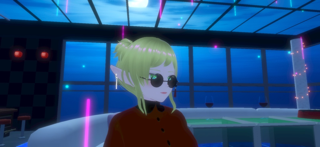 サングラス_黒縁_黒レンズ_飾り付き