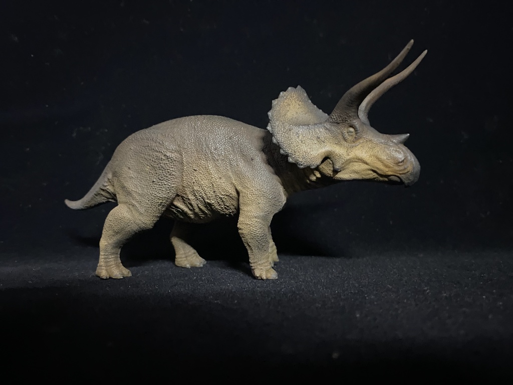 トリケラトプス ガレージキット 未塗装フィギュア