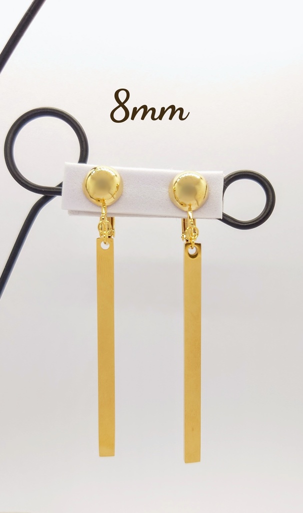 【赤き麗人の耳飾り】イヤリング〘鉄アレ対応❌〙球体8mm