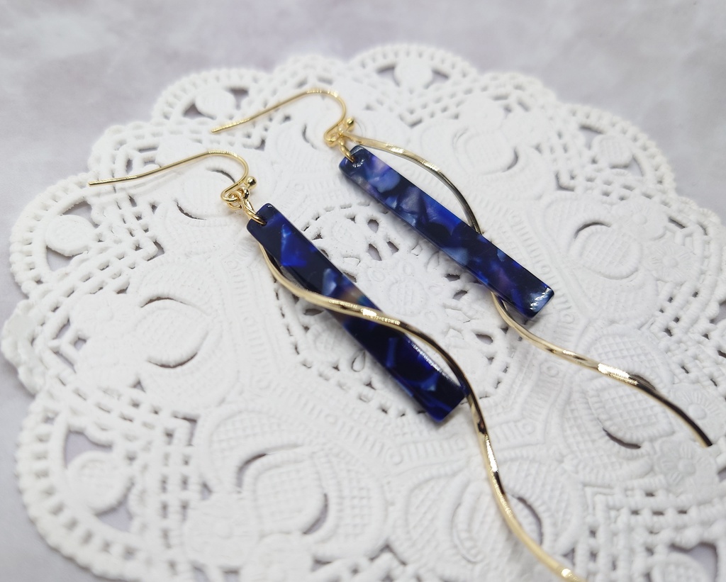 【天空の顕現】ピアス&イヤリング〘鉄アレ対応🔼〙