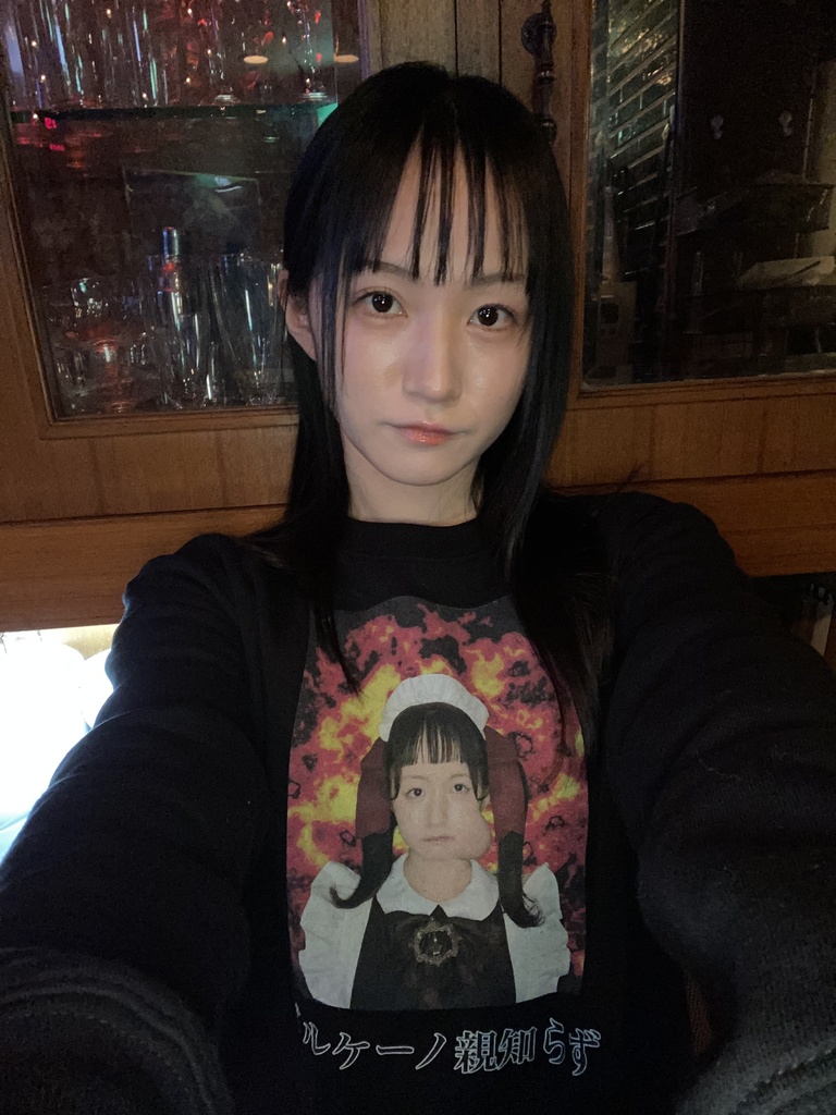 ボルケーノ親知らずスウェット