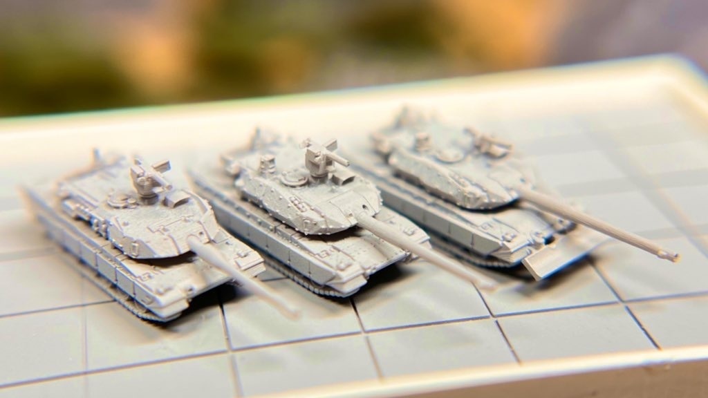 1/700 90式戦車改セット (架空車両)