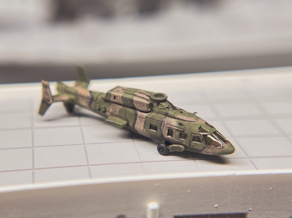 1/700 UH-3 高速輸送ヘリコプター