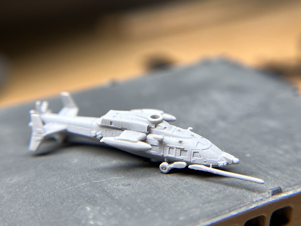 1/700 UH-3 高速輸送ヘリコプター