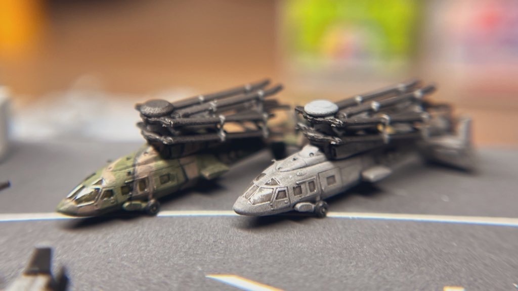 1/700 UH-3 高速輸送ヘリコプター