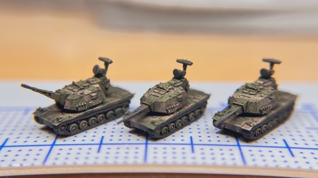 1/700 90式改 対空戦車セット (架空車両)