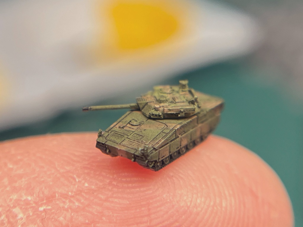 1/700 共通戦術装甲車 装軌型セット①