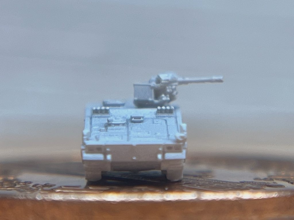1/700 共通戦術装甲車 装軌型セット①