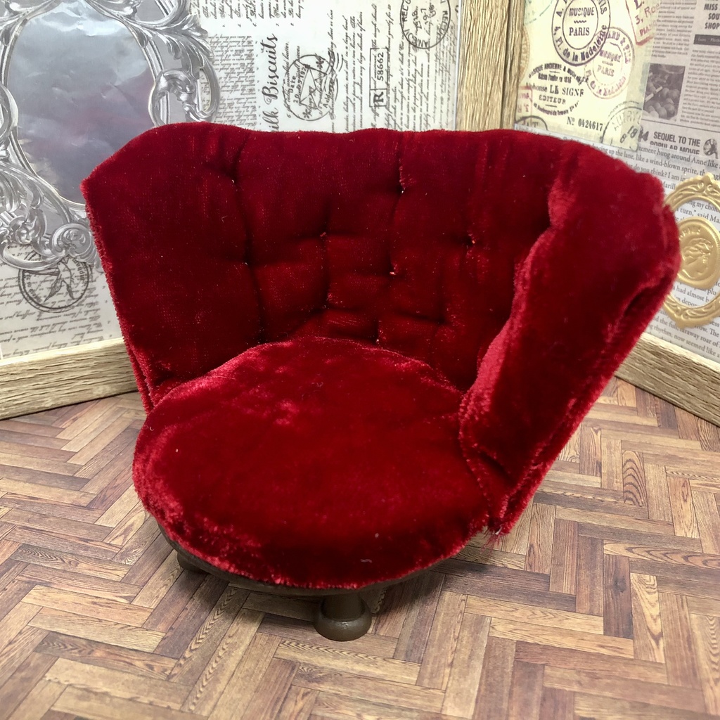 クラシカルベルベットソファ