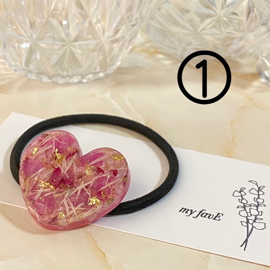 スターチスのハートのヘアゴム