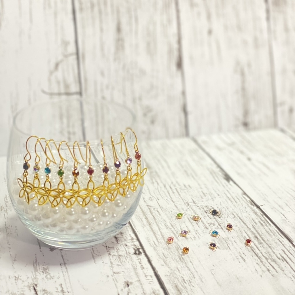 フラワーピアス