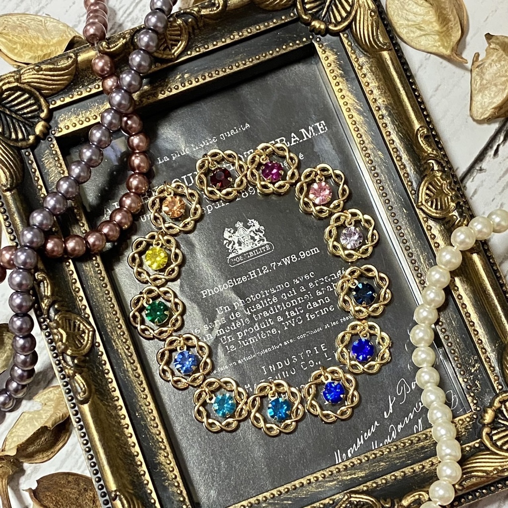 リングとストーンのマスクチャーム