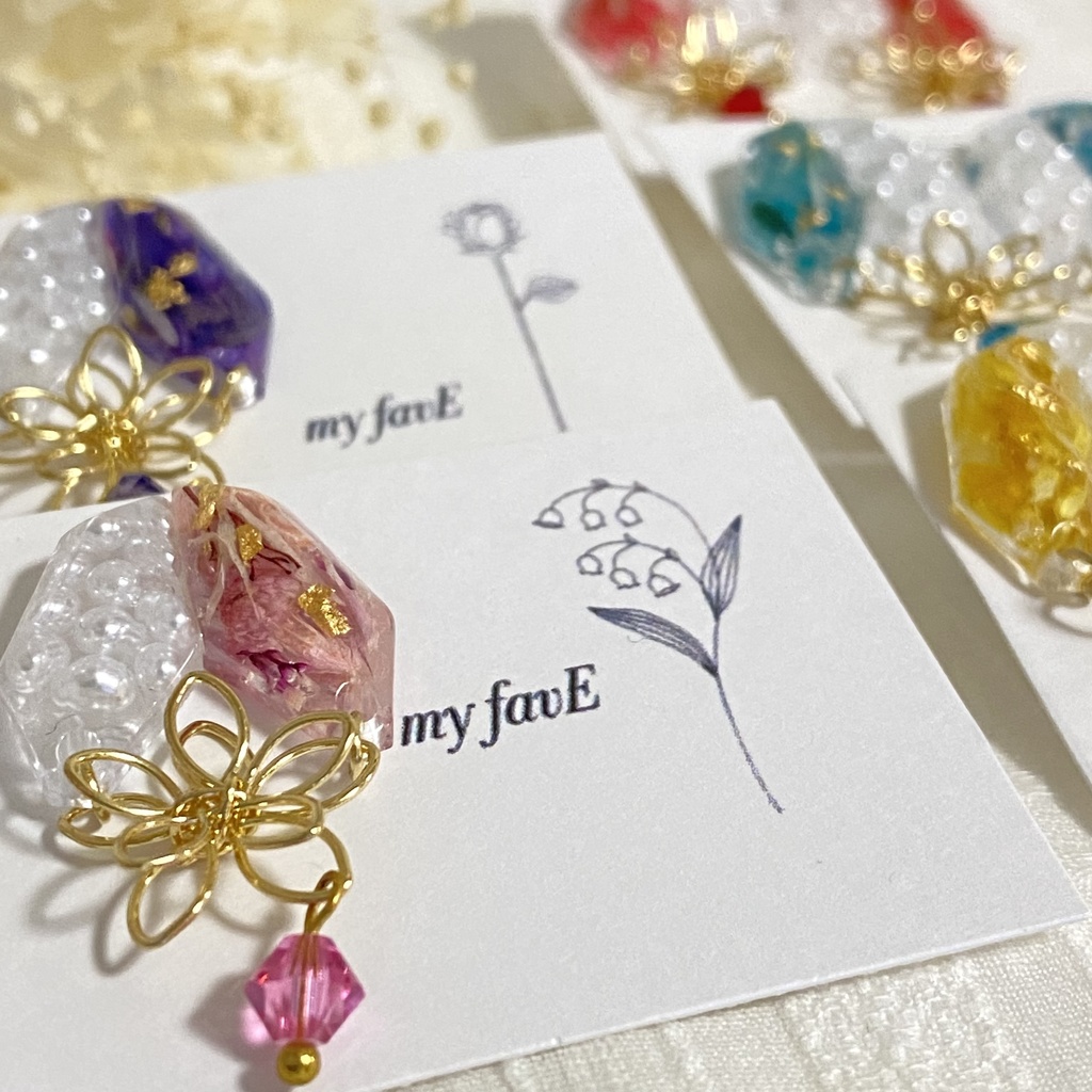 キュートなフラワーピアス(イヤリング)