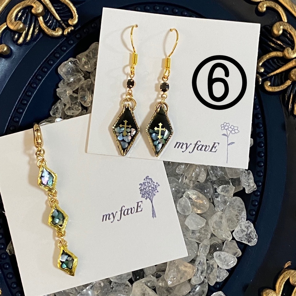 人魚の鱗のピアス&マスクチャーム