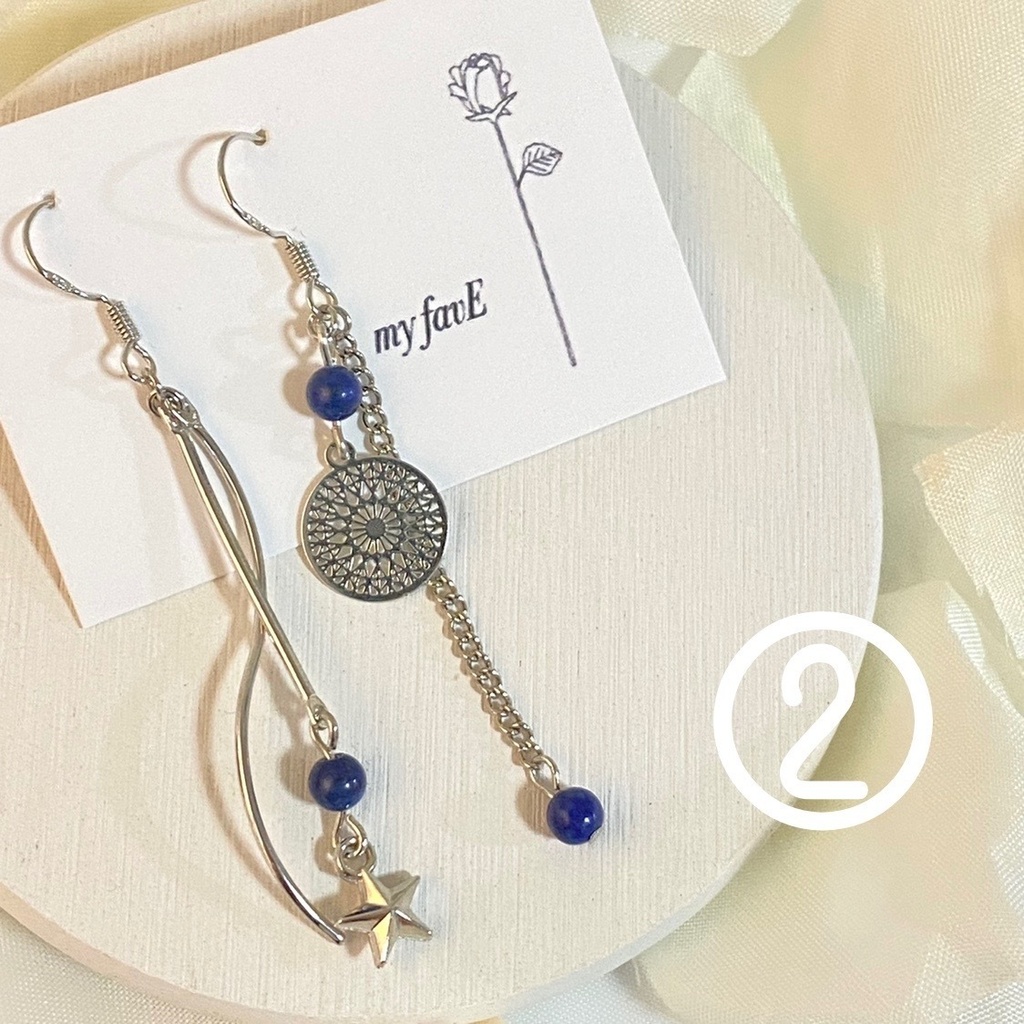ラピスラズリと星のピアス(イヤリング)