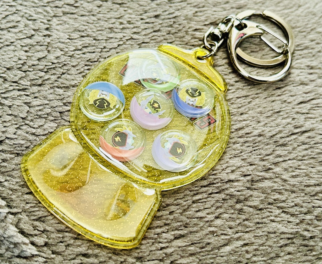 G3のガチャガチャキーホルダー