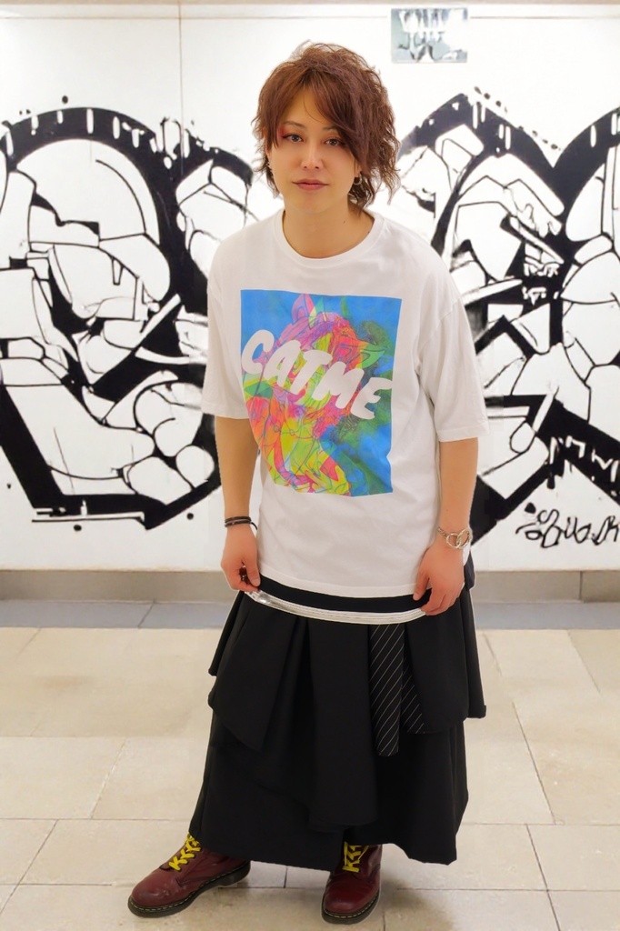 我-waRe-オーバーサイズグラフィックTシャツ ホワイト