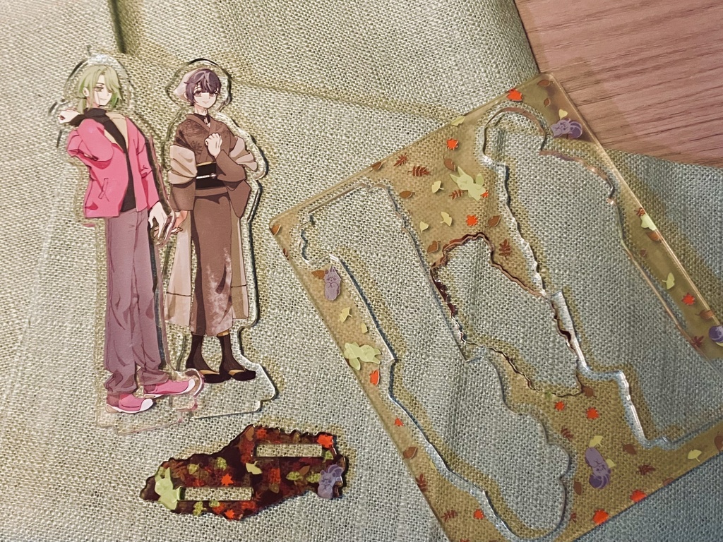 秋のベリ炭アクスタ