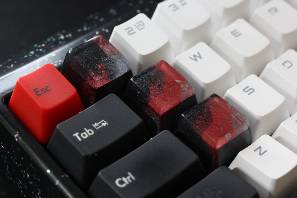 キーキャップ Series:Layer Blood flow