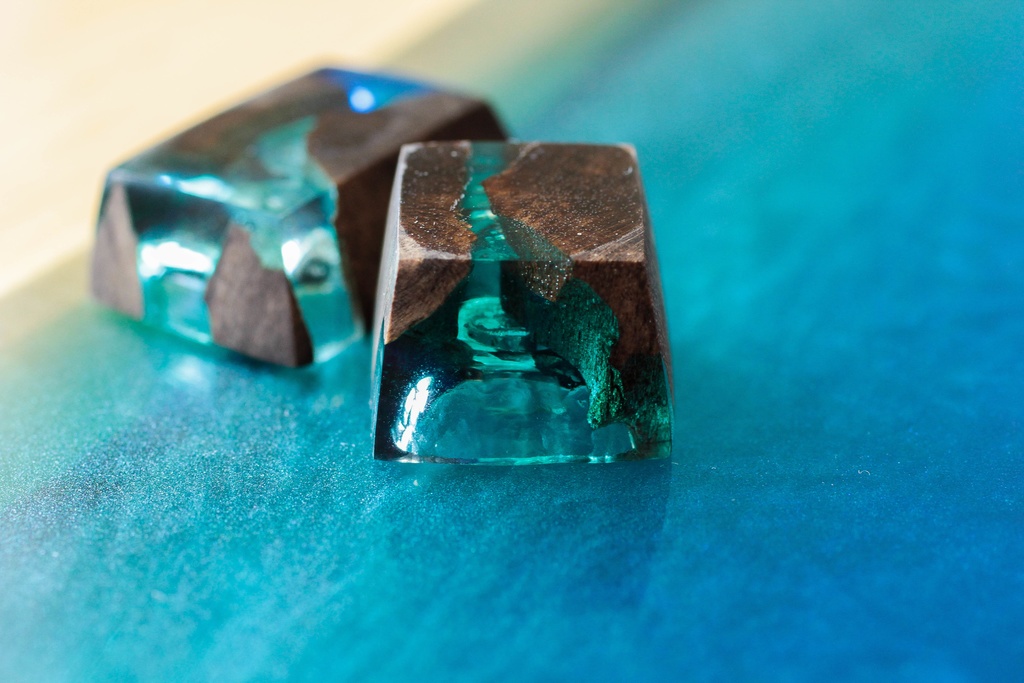 Series: Wood resin sea cave