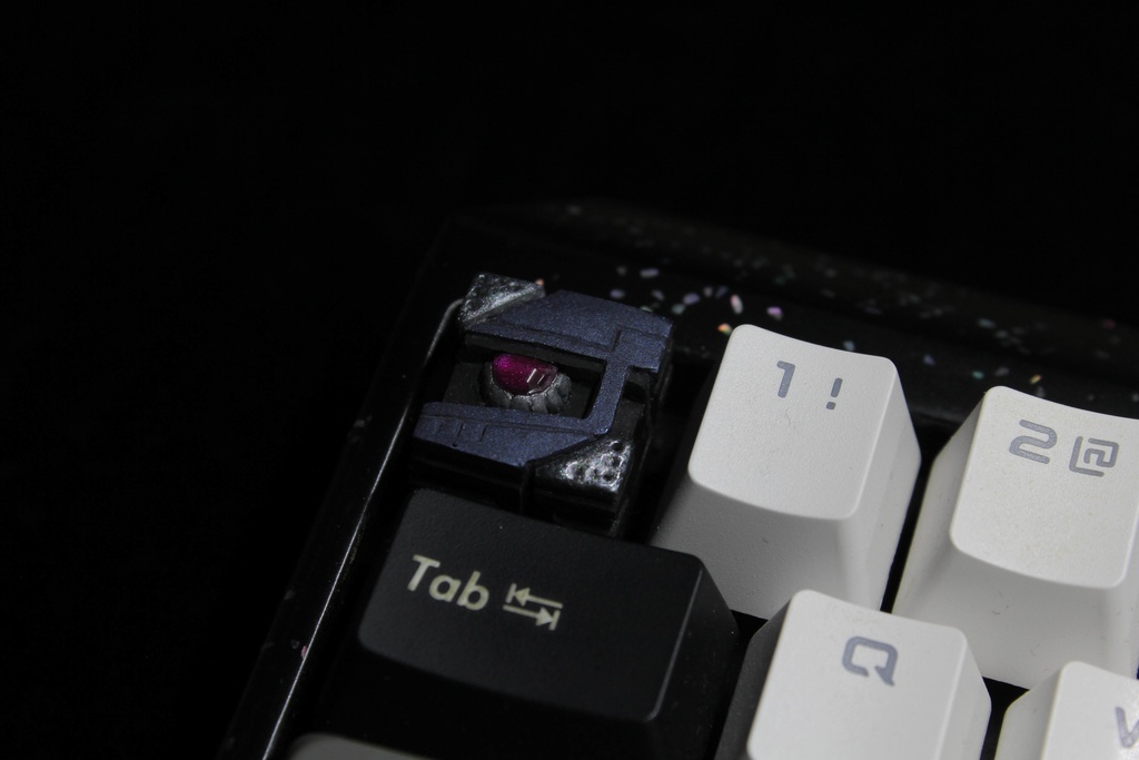 モノアイキーキャップ