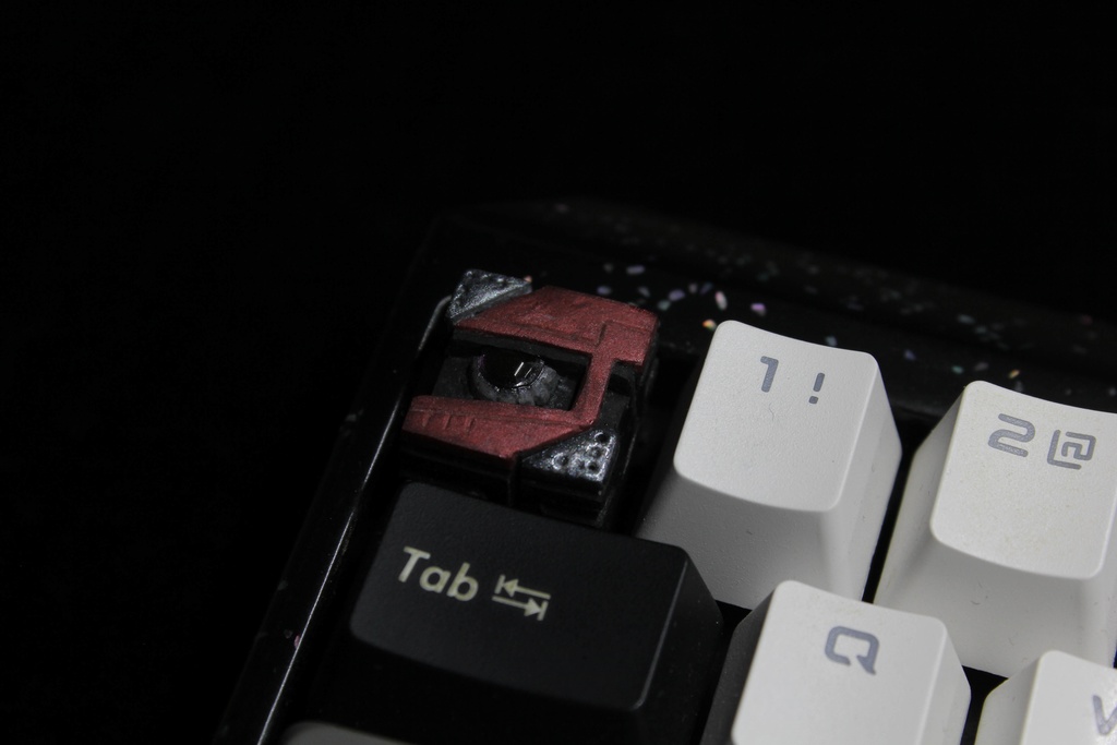 モノアイキーキャップ