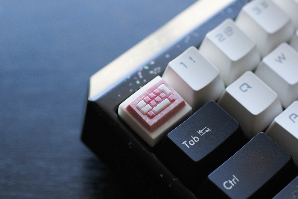 Series: Small ISO keyboard -Pink
