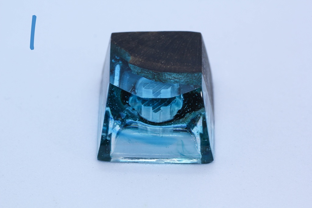 Series: Wood resin 3